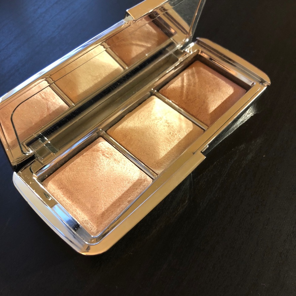 Hourglass Ambient Absolute Strobe Light Palette